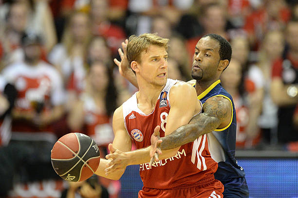 半决赛的门 半决赛的门