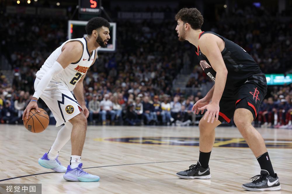 现出的韧性 现出的韧性