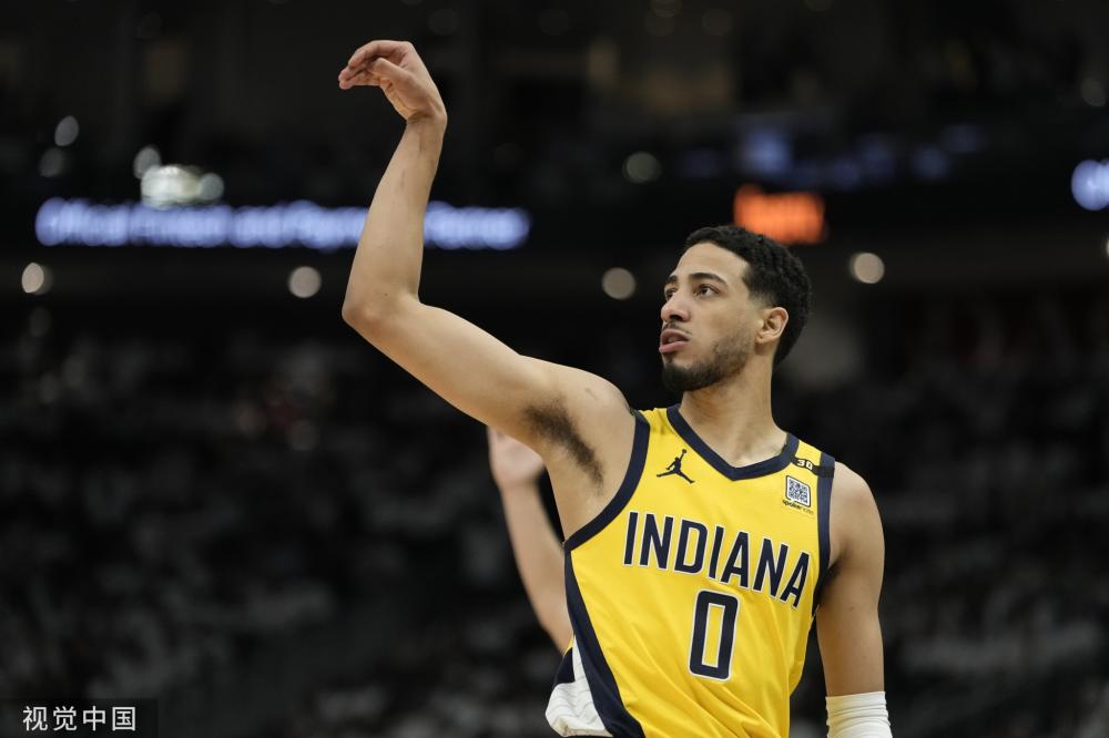 年轻选手往 年轻选手往