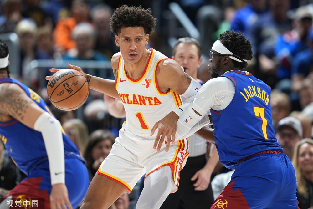 备受瞩目 备受瞩目