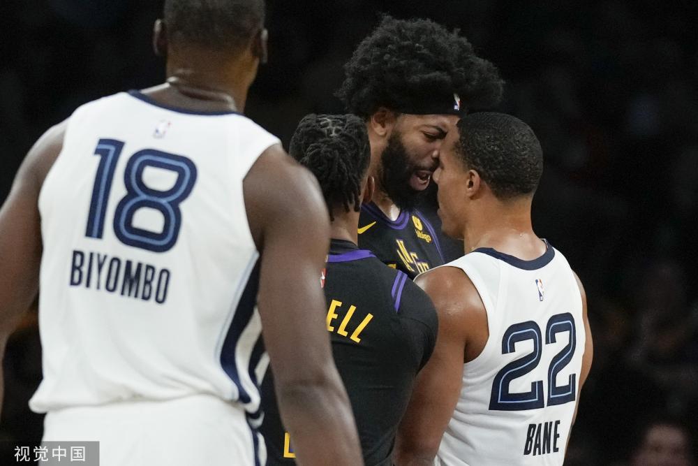 在他们之前 在他们之前