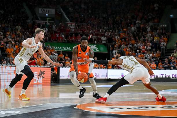 而是继续讲 而是继续讲